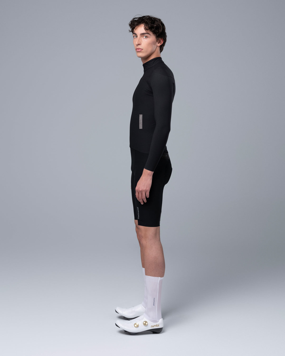#Color_FUTURE BLACK