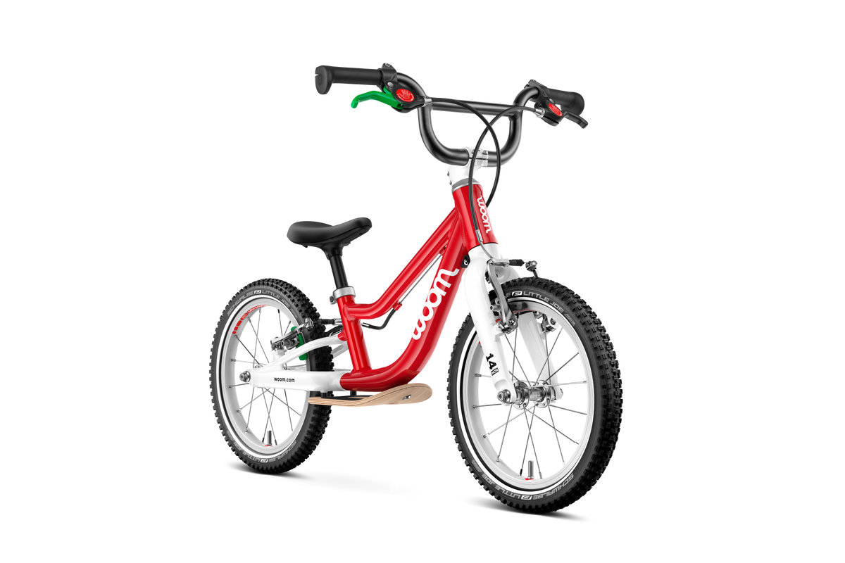 Bicicleta sin pedales WOOM GO 1 PLUS en Rojo, perspectiva #Color_Rojo