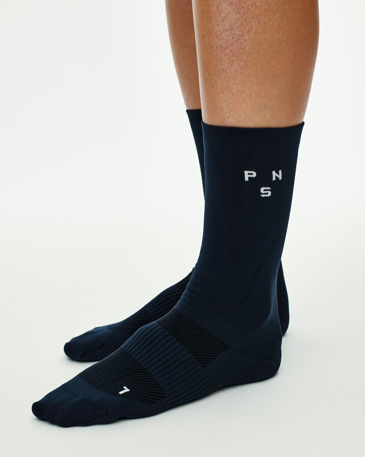 Race Socks Navy detalle de logotipo #Color_Navy