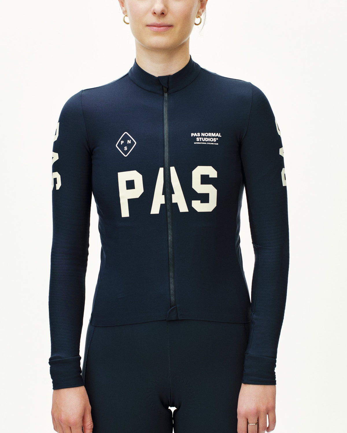 Maillot Mujer Pas Normal Studios PAS Mechanism en Navy, sobre ciclista #Color_Navy