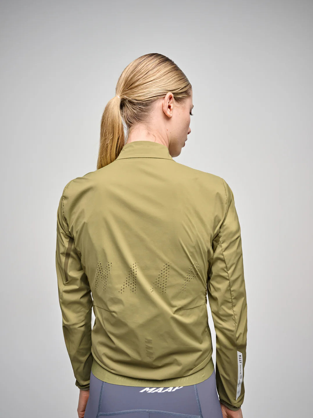 Cortaviento Maap Woman´s Flow Jacket 2
