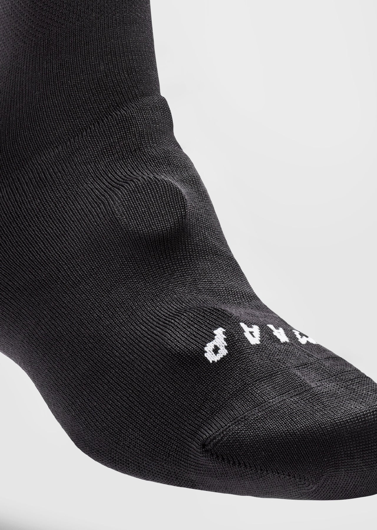 Cubrezapatillas MAAP Knitted Oversock en Black, vista alternativa #Color_Black