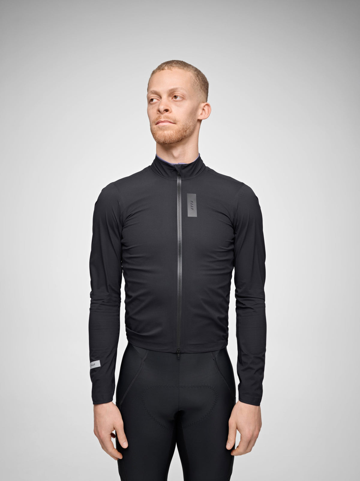 Chaqueta MAAP Atmos Jacket en Black, imagen principal #Color_Black