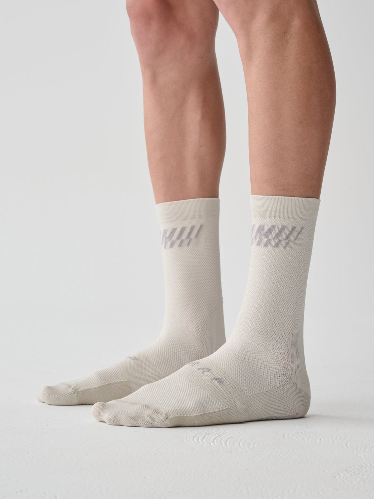 Calcetines MAAP Aerate Sock en Fog, imagen principal #Color_Fog