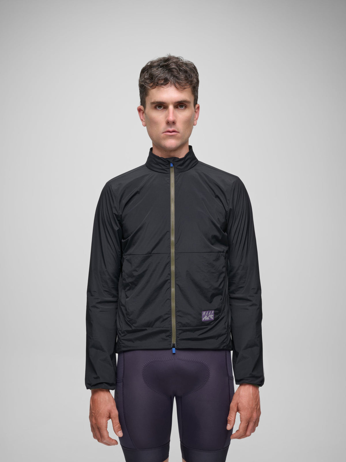 Chaqueta MAAP Alt Road Insulated Jacket en Black/Black, imagen principal #Color_Black/Black