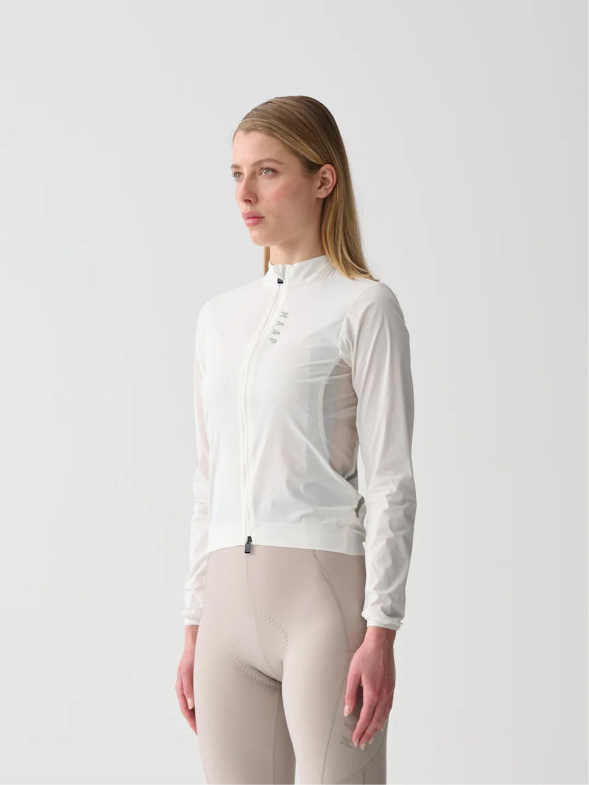 Cortavientos de mujer MAAP Team Flow Jacket en Optic White, imagen principal #Color_Optic White