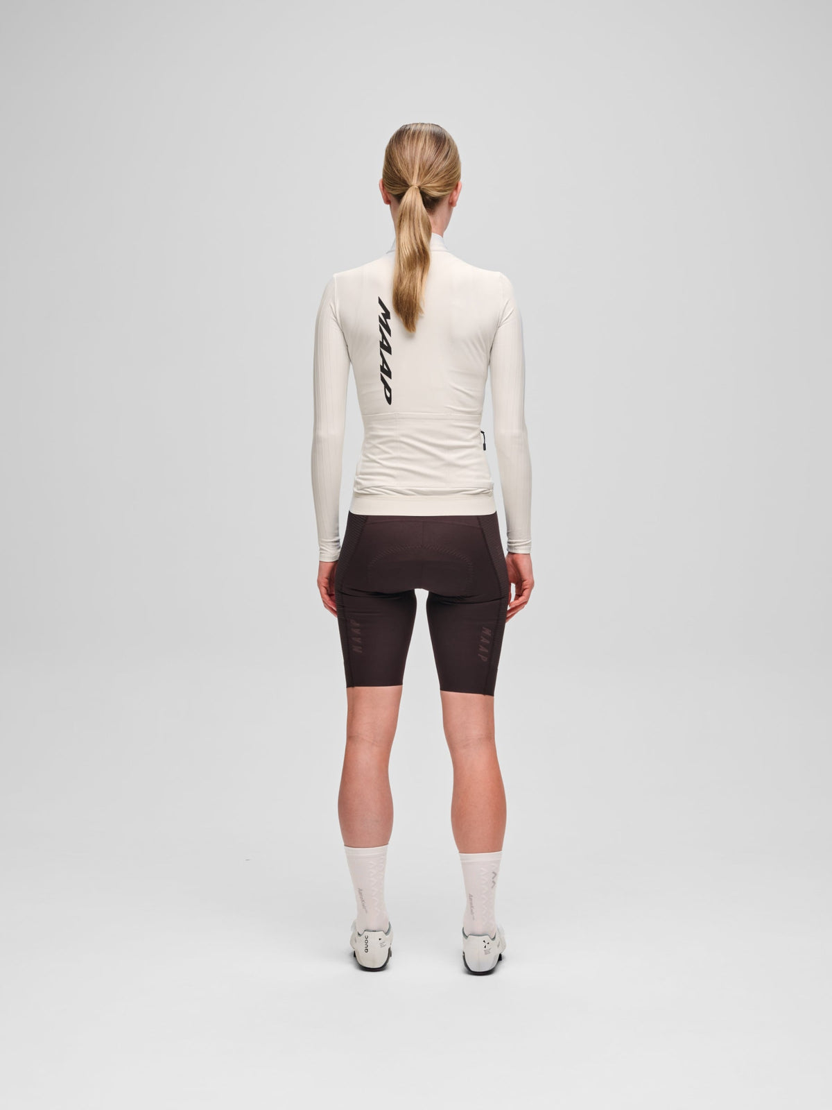 Maillot de mujer MAAP Pro Aero Thermal LS Jersey en Vapour, imagen principal #Color_Vapour
