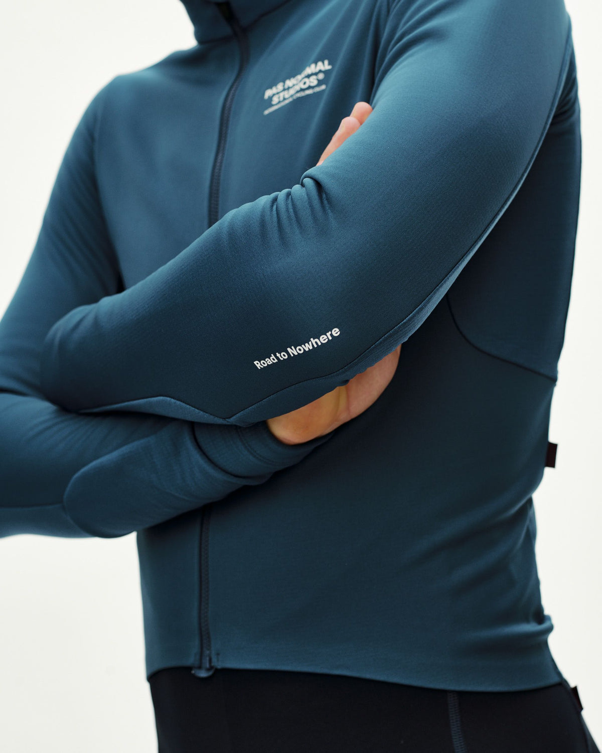 Maillot Largo Pas Normal Studios Mechanism Thermal en Denim Blue, detalle #Color_Denim Blue