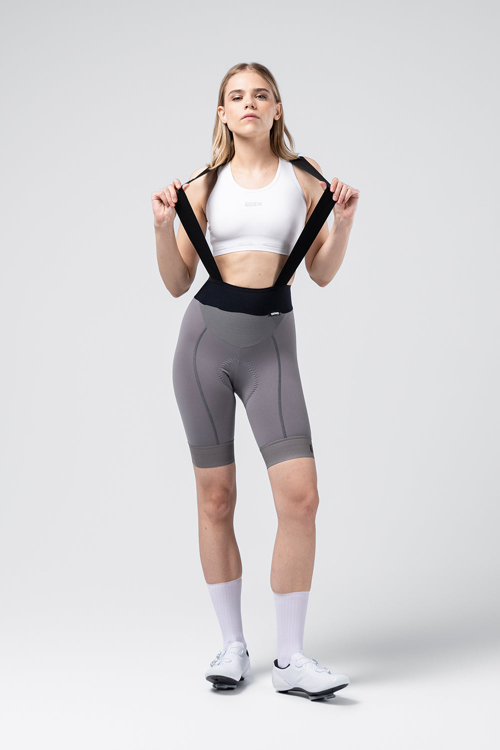 Culotte Corto Mujer Gobik Absolute 7.0 en Kettle, vista frontal sobre modelo #Color_Kettle