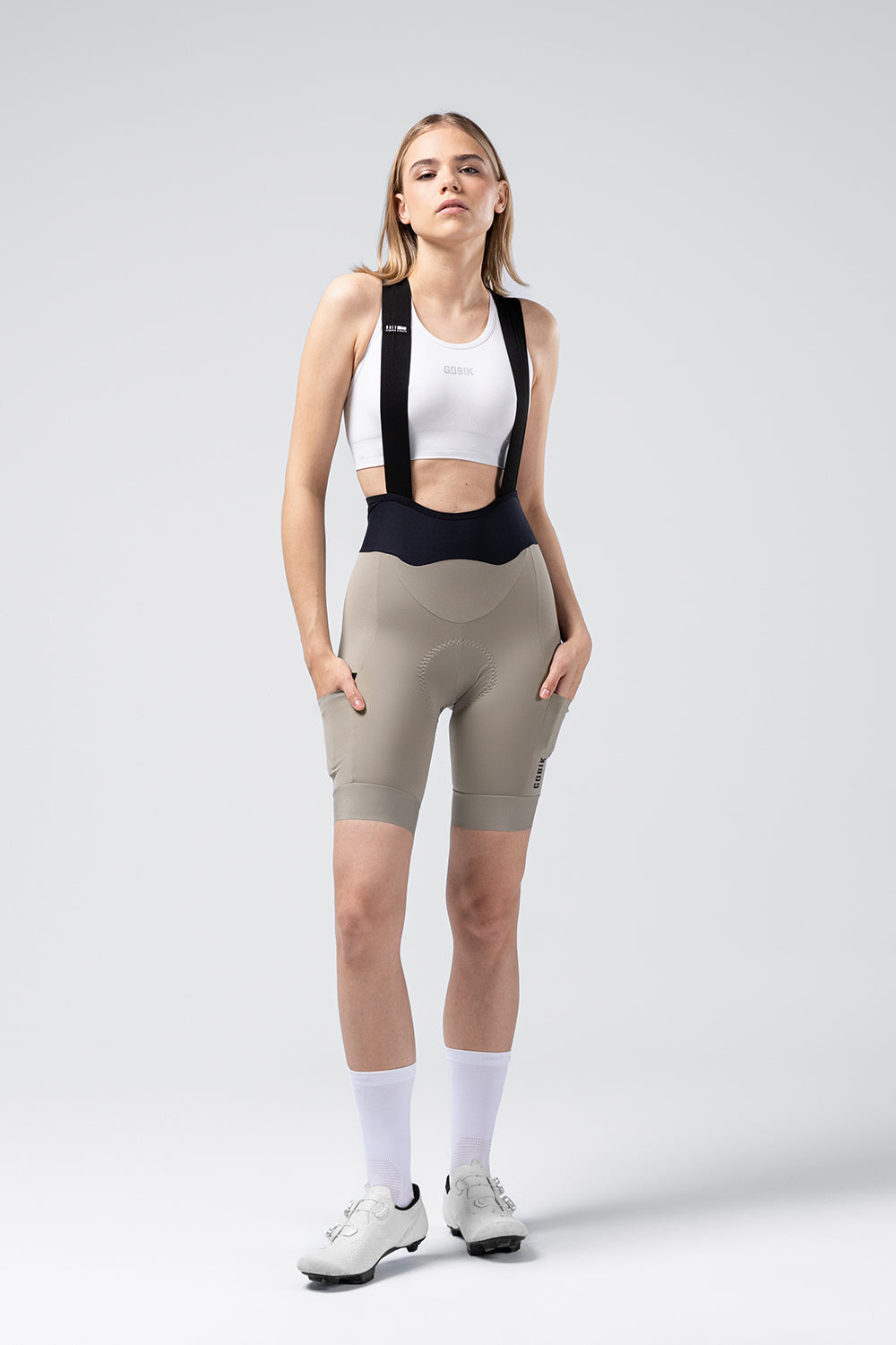 Culotte Corto Mujer Gobik Grit 3.0 en Nessie, vista frontal sobre modelo #Color_Nessie