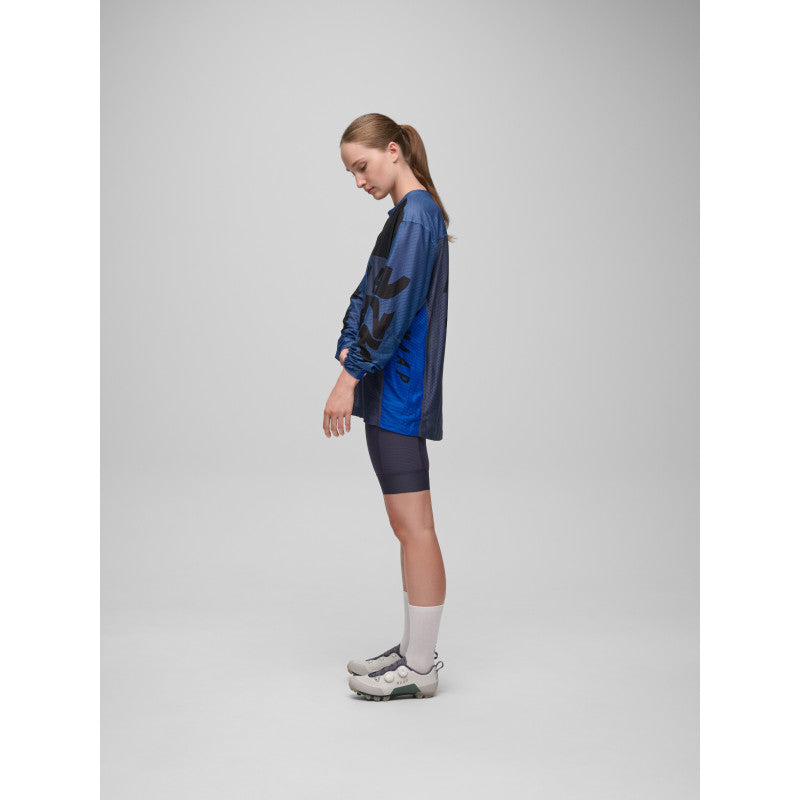 Camiseta Larga Maap Alt Road Air Mesh LS Tee · Vista 3 #Color_Mixed Blue