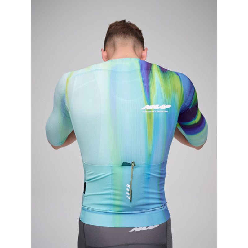 Maillot Corto Maap Solar Pro Race Jersey en Green Flash, modelo, vista trasera #Color_Green Flash