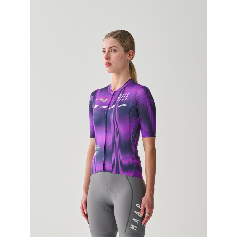Maillot Corto Mujer Maap World Tour Pro Air Jersey en Único, modelo, vista frontal #Color_Único