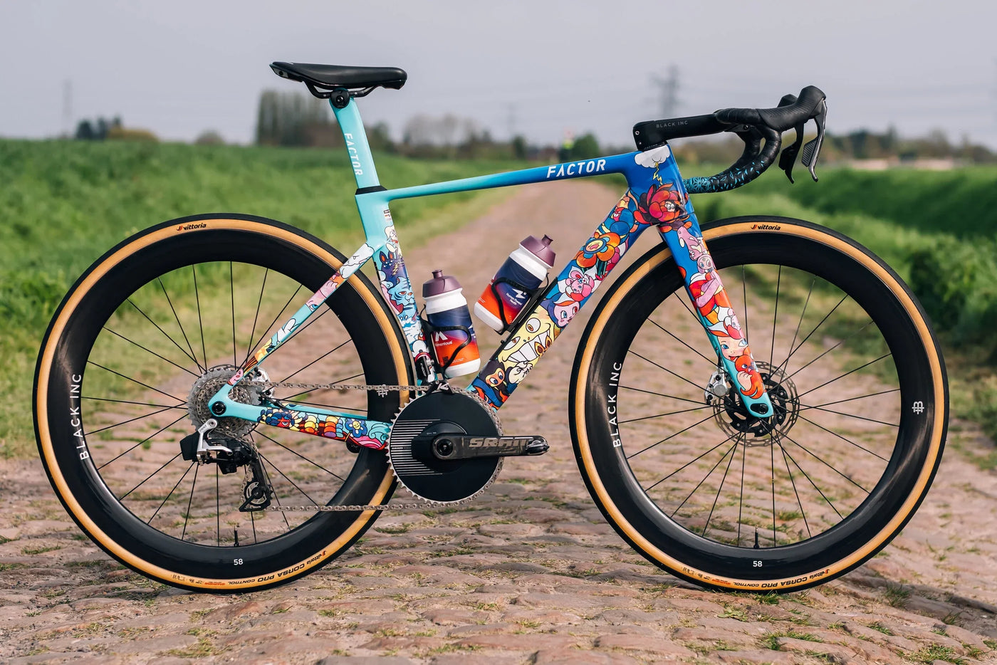 Factor MONZA VEXX Edition: arte y competición en París–Roubaix