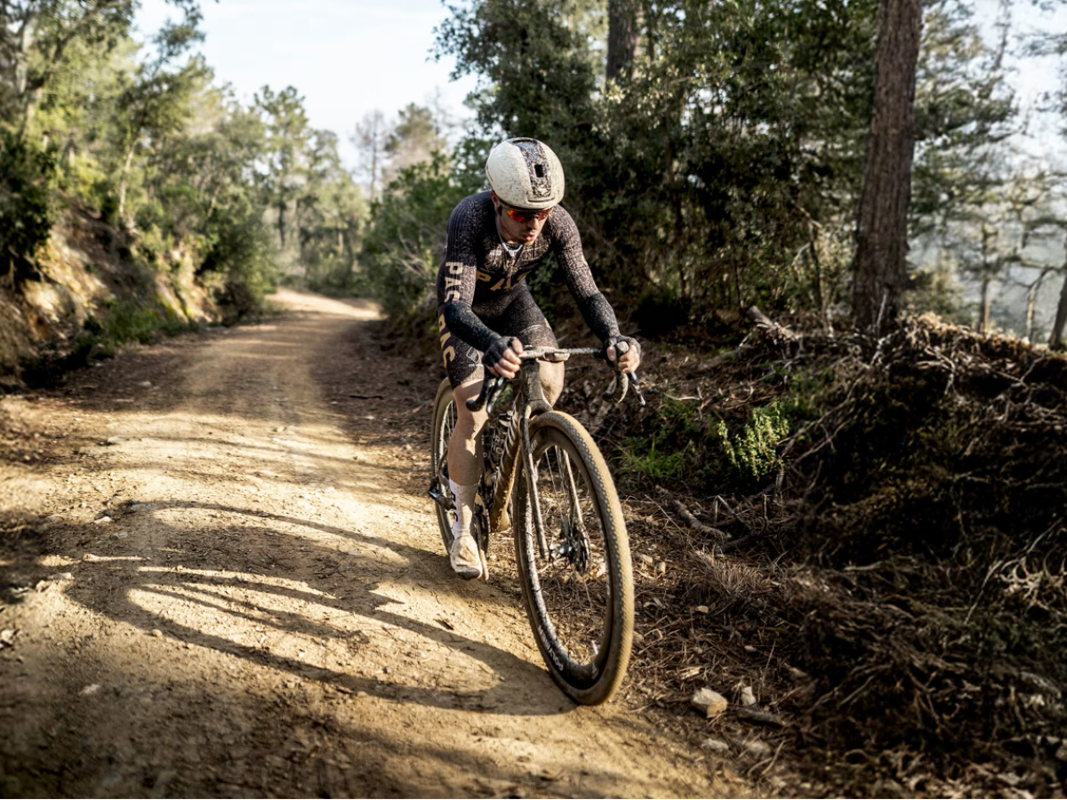 Qué talla de bici necesitas (carretera y gravel): guía práctica definitiva
