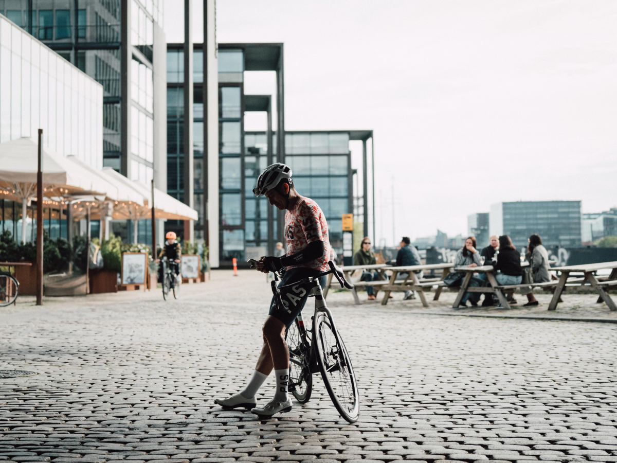 Tendencias en moda ciclista para verano 2025