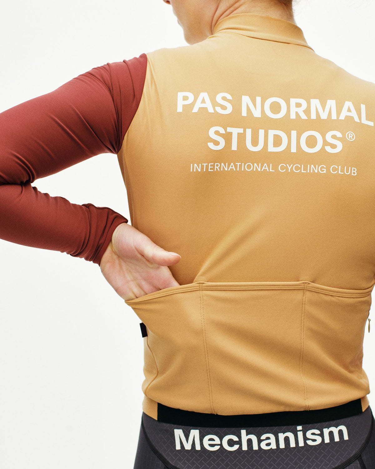 Maillot Largo Mujer Pas Normal Studios Mechanism en Camel / Marron, vista de detalle #Color_Camel / Marron