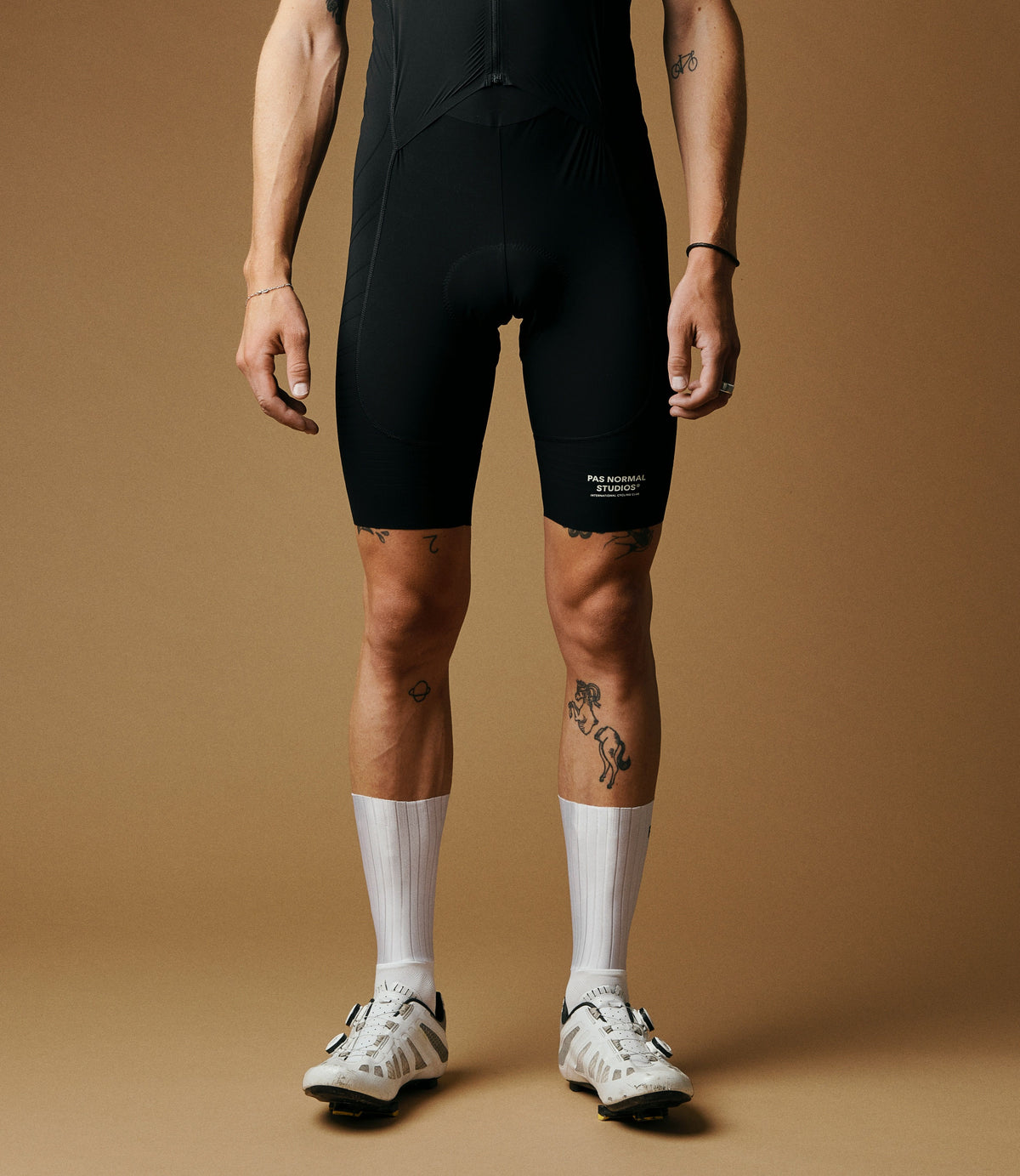 Mechanism Aero Socks White vista lateral #Color_White