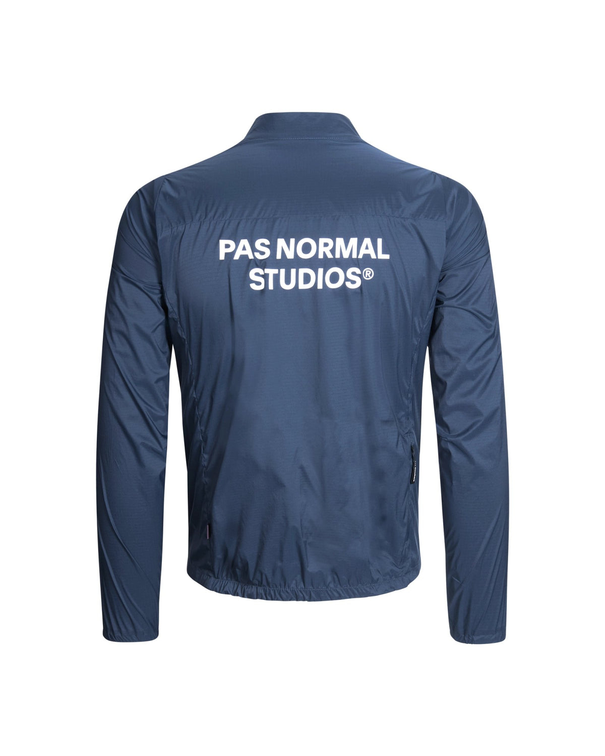Chaqueta PNS Essential Insulated en Navy, vista trasera #Color_Navy