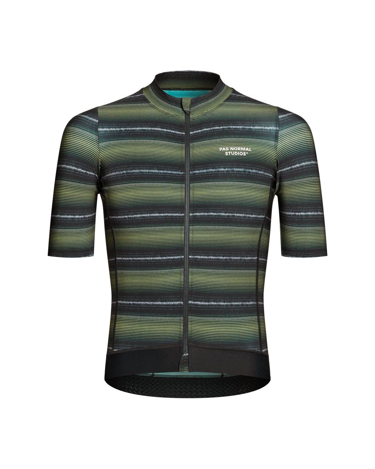 Maillot Corto Pas Normal Studios Essential en Light Olive Stripe, producto plano sobre fondo #Color_Light Olive Stripe