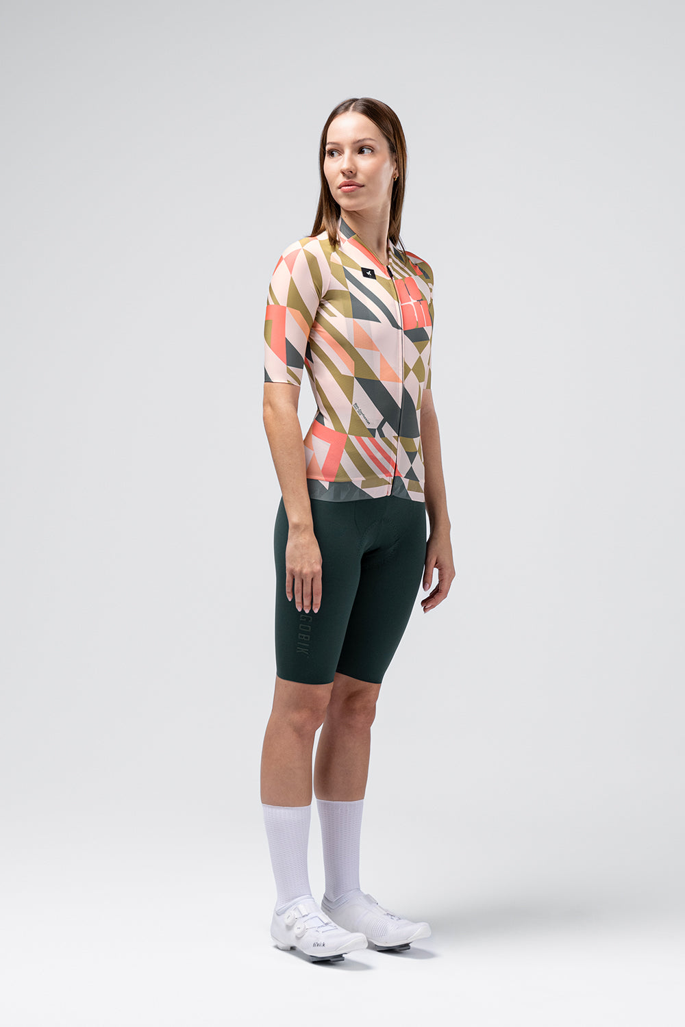 Maillot Gobik CX Pro 4.0 en Joint, vista frontal, llevado por la modelo #Color_Joint
