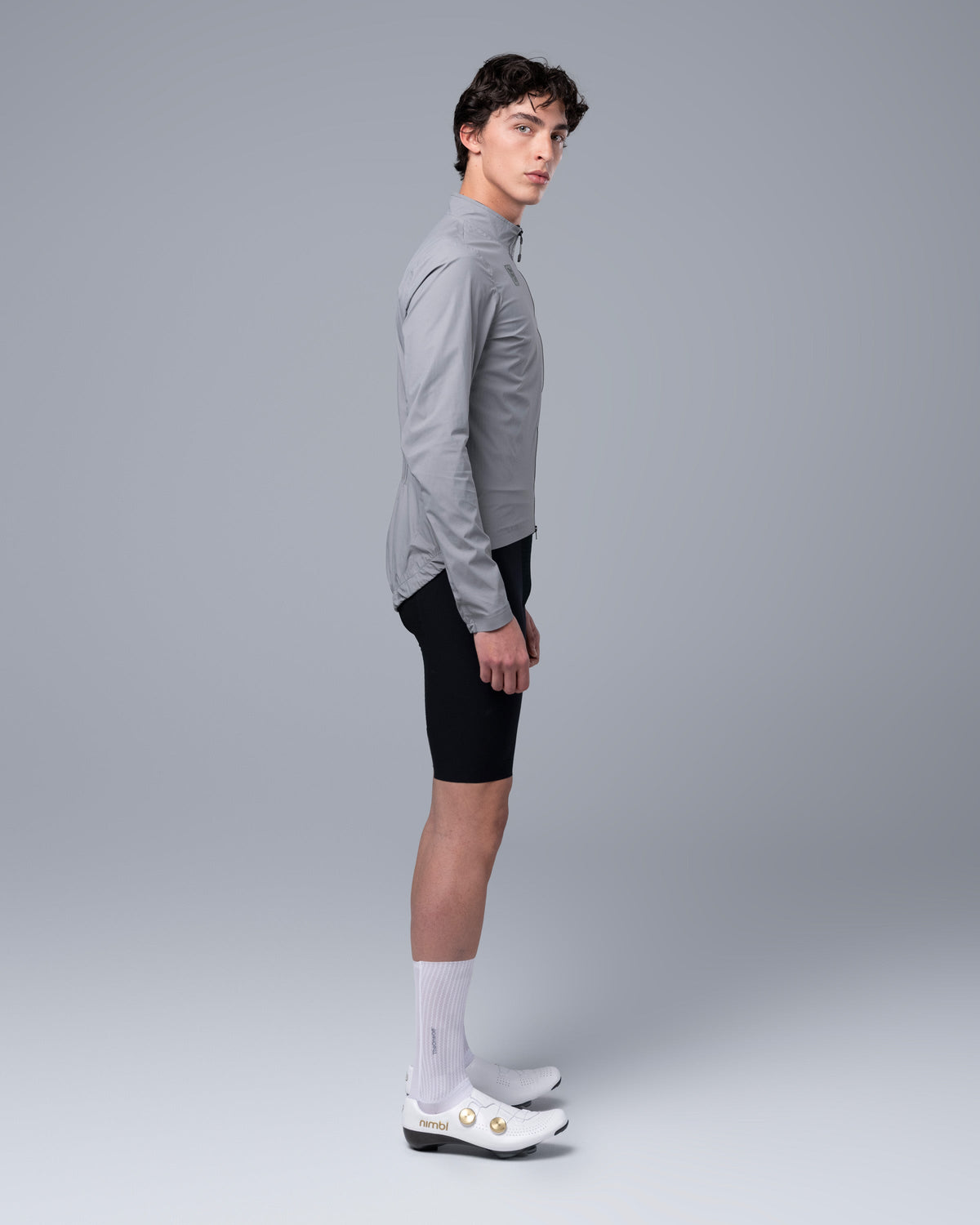 #Color_FUTURE GRAY