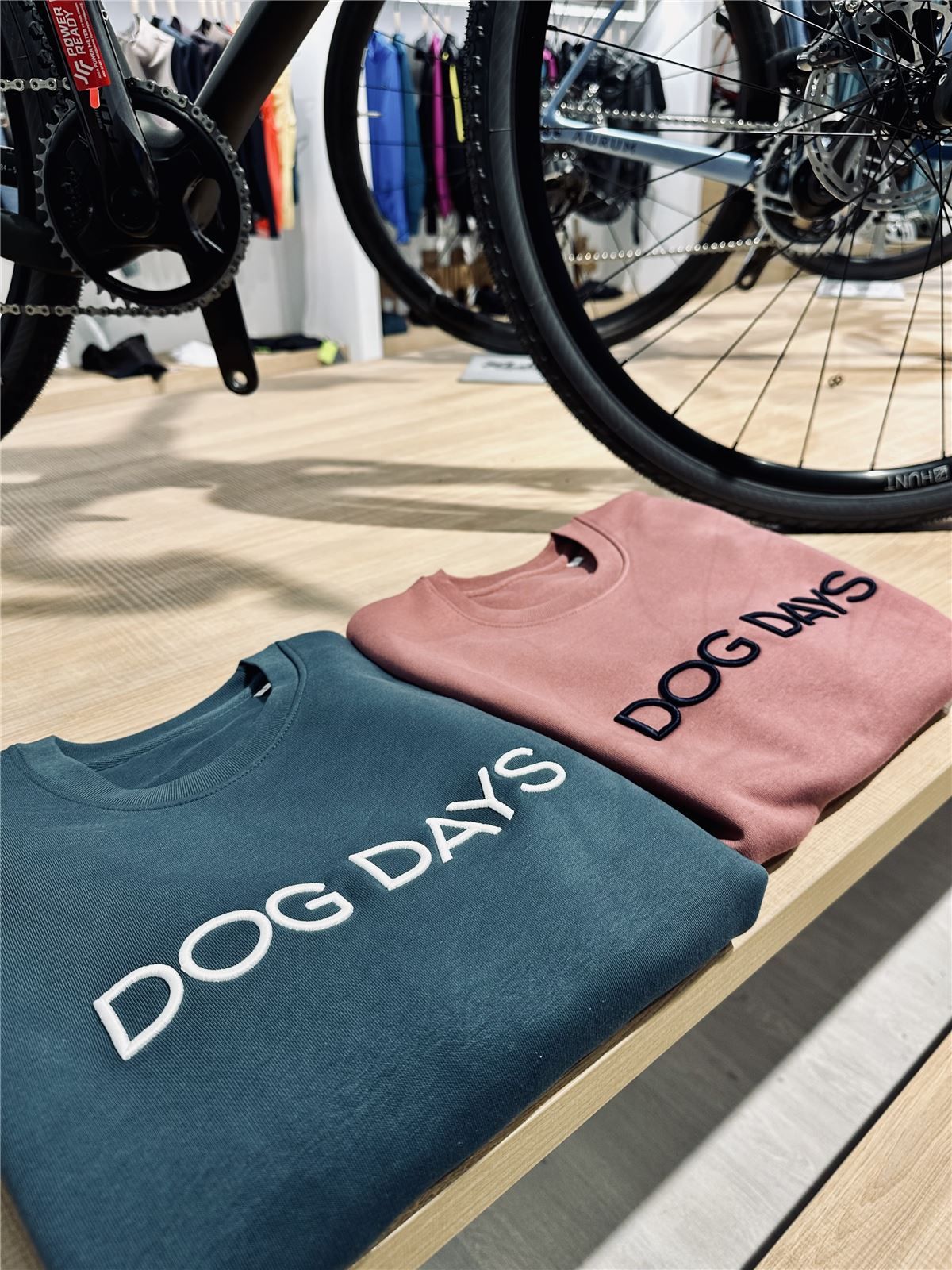 Sudadera Dog Days
