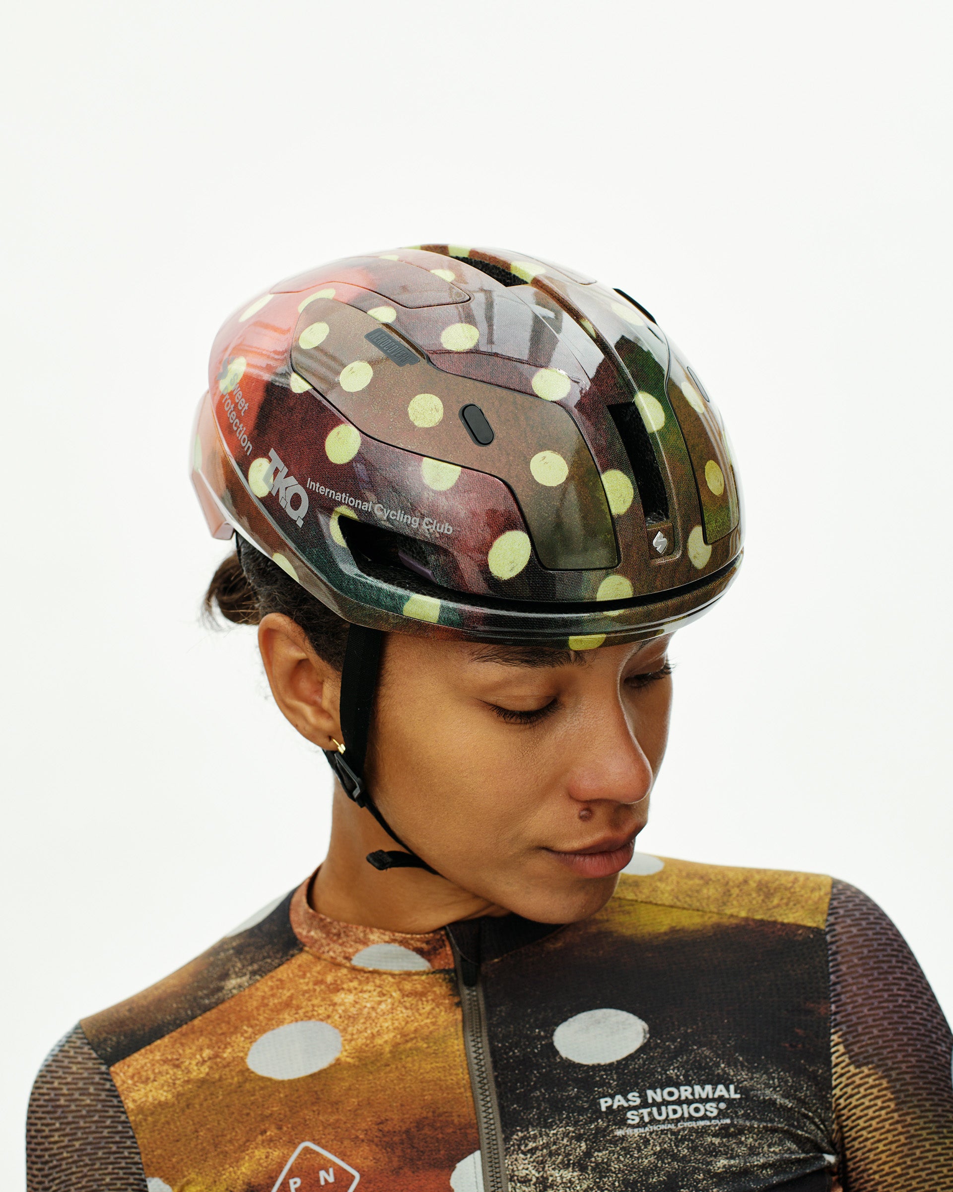Sweet Protection Falconer Aero 2Vi T.K.O AOP (PNS) Helmet