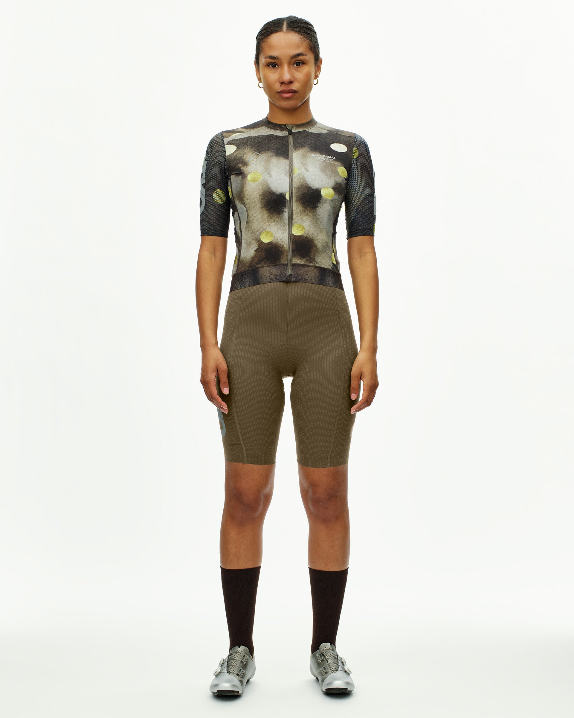 Color: Moss Green