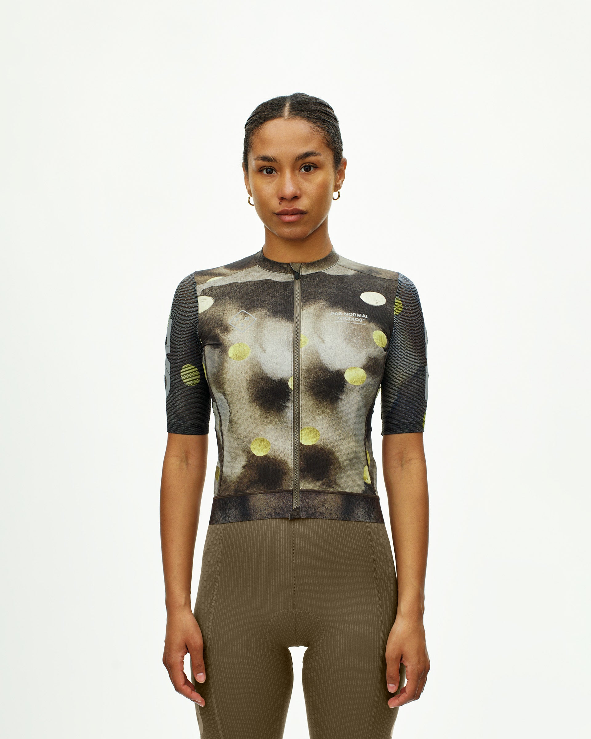 Color: Moss Green