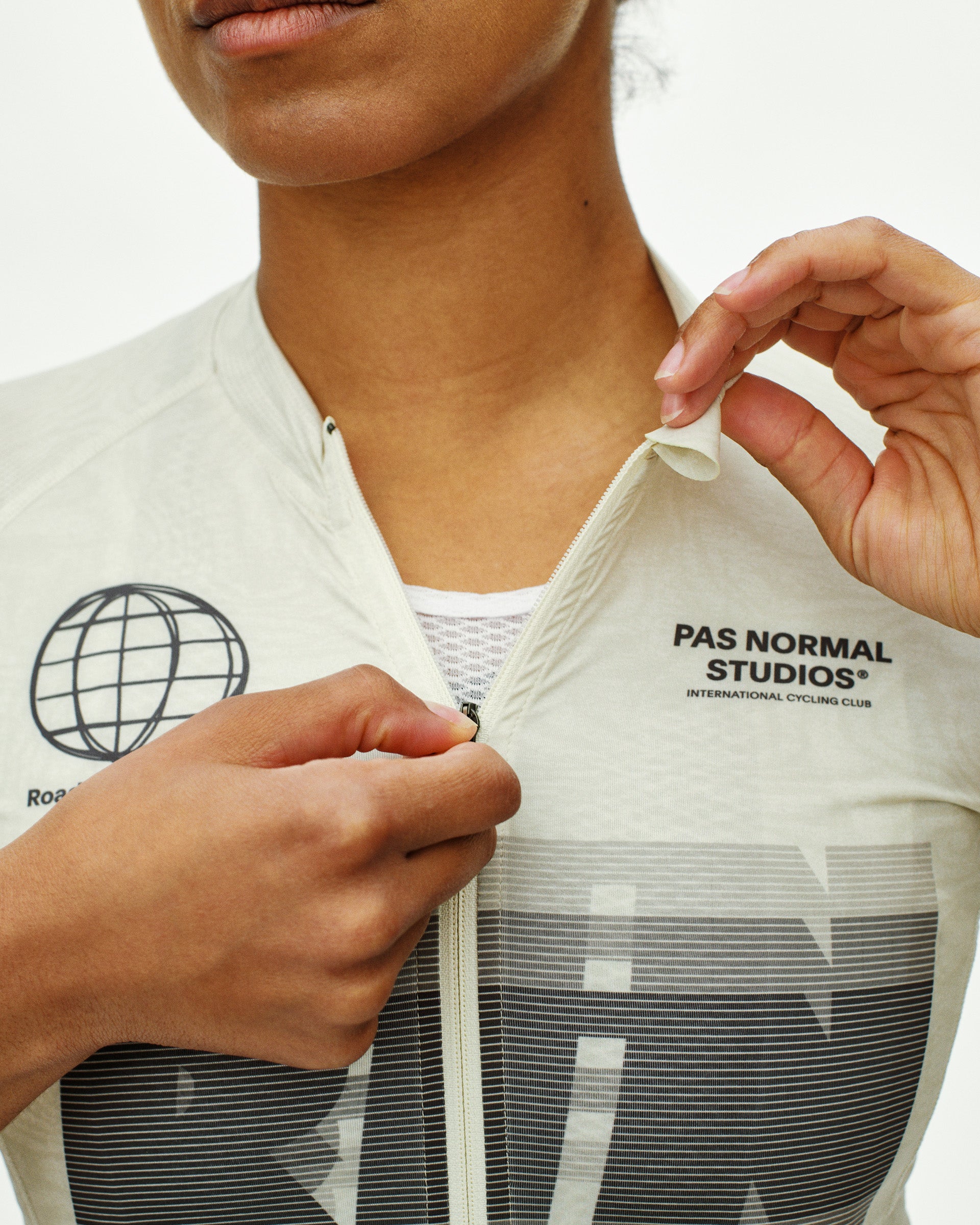 Maillot Corto Mujer Pas Normal Studios Mechanism Logo RTN