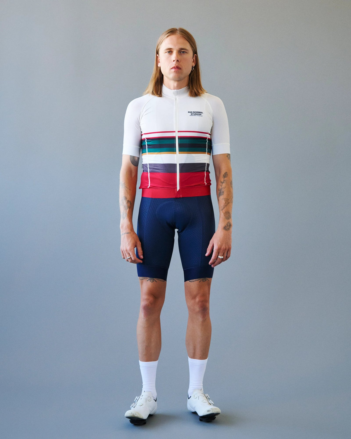 Maillot Corto Pas Normal Studios Mechanism en Off White, ciclista de cuerpo entero #Color_Off White