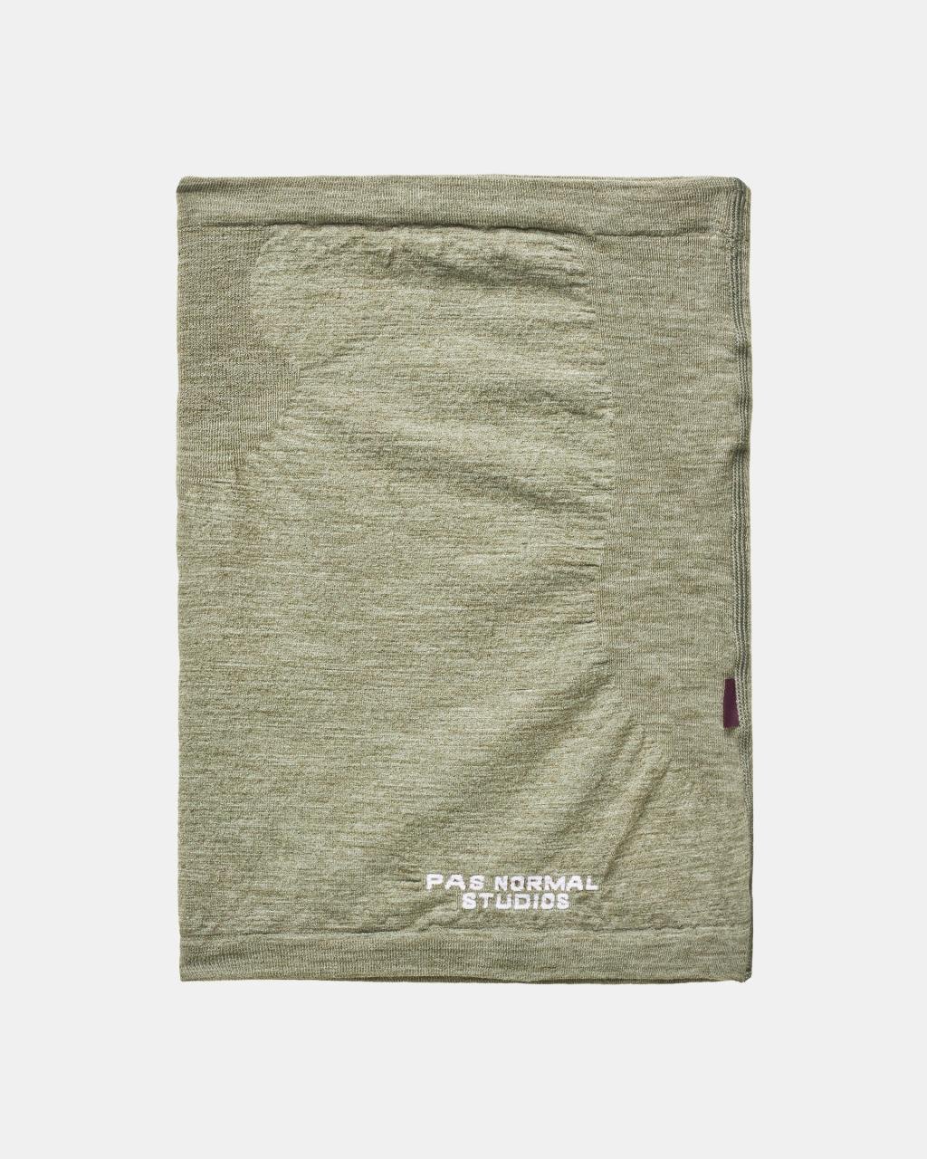 Braga de Cuello Pas Normal Studios Logo Merino Knit Necktube Earth #Color_Earth