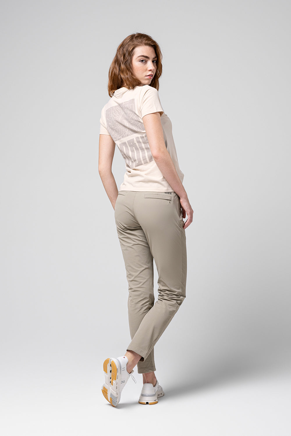 Camiseta Mujer Gobik Rest, Angora, foto 2 #Color_Beige