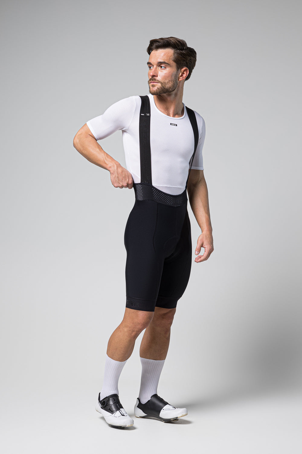 Culotte Corto Gobik Limited 6.0 en Black, vista frontal sobre modelo #Color_Black