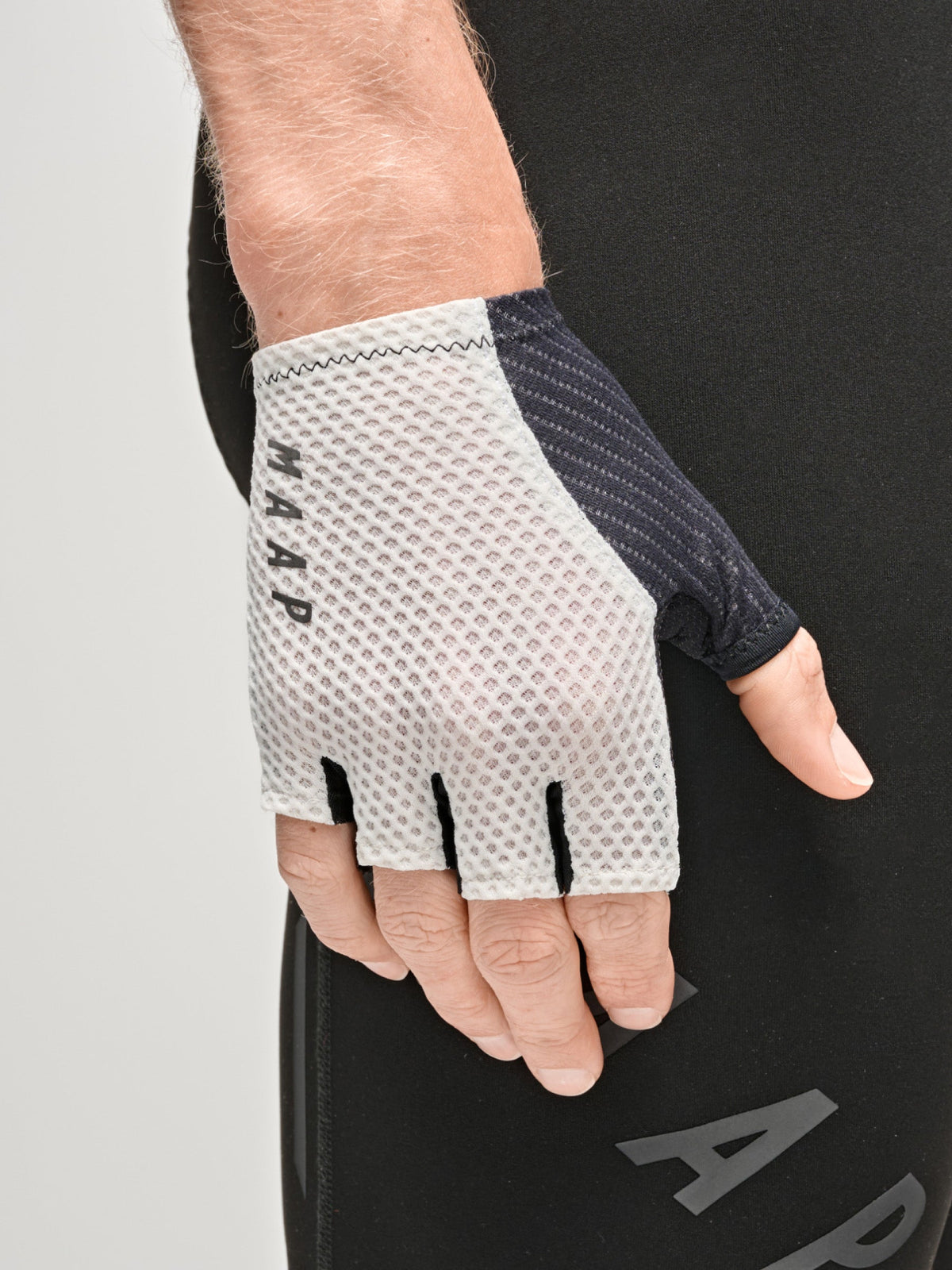 Guantes cortos MAAP Pro Race Mitt en Vapour, imagen principal #Color_Vapour