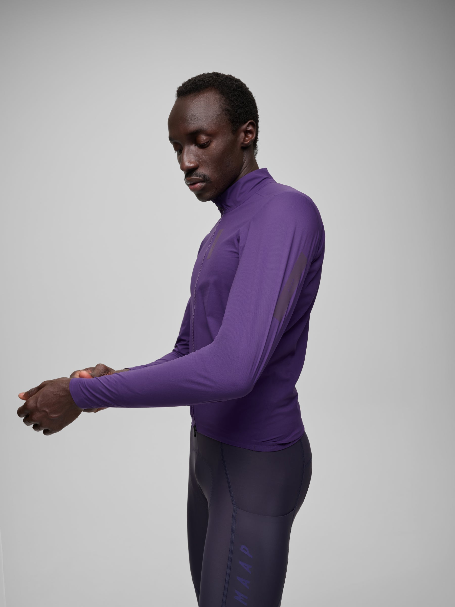 Chaqueta MAAP Pro Atmos Jacket en Phantom Purple, imagen principal #Color_Phantom Purple