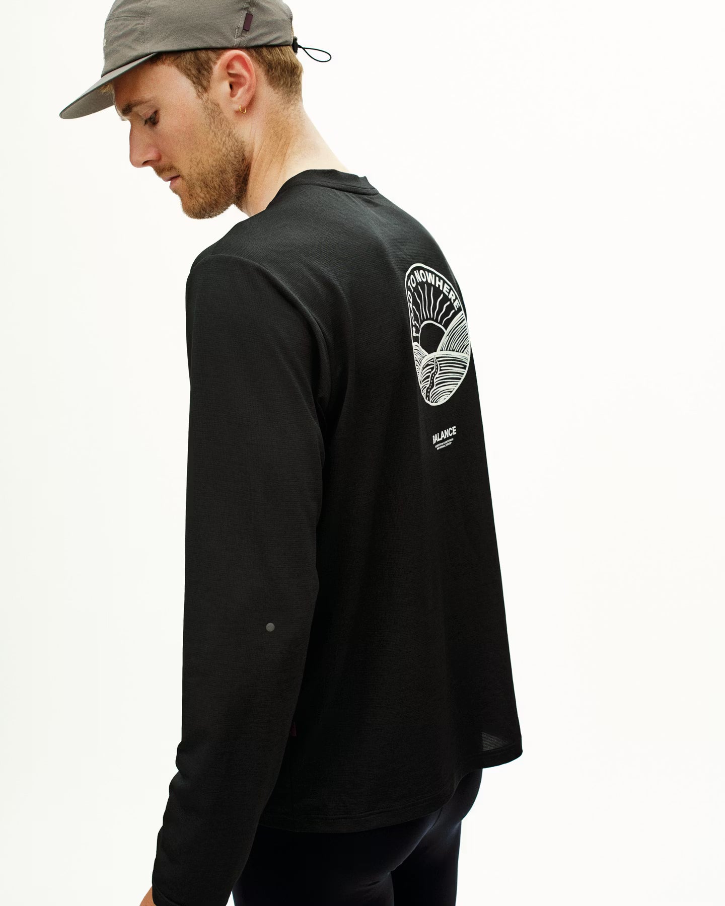 Camiseta Manga Larga Balance Pas Normal Studios