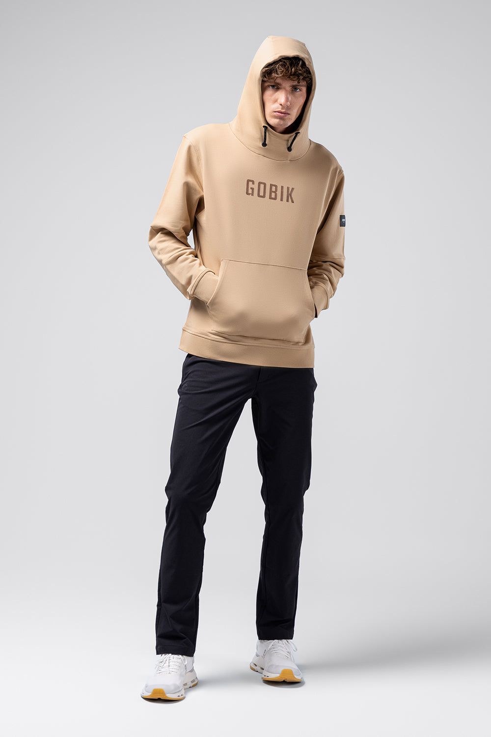 Sudadera con Capucha Gobik Trailblaze, Cartouche, foto 1 #Color_Beige