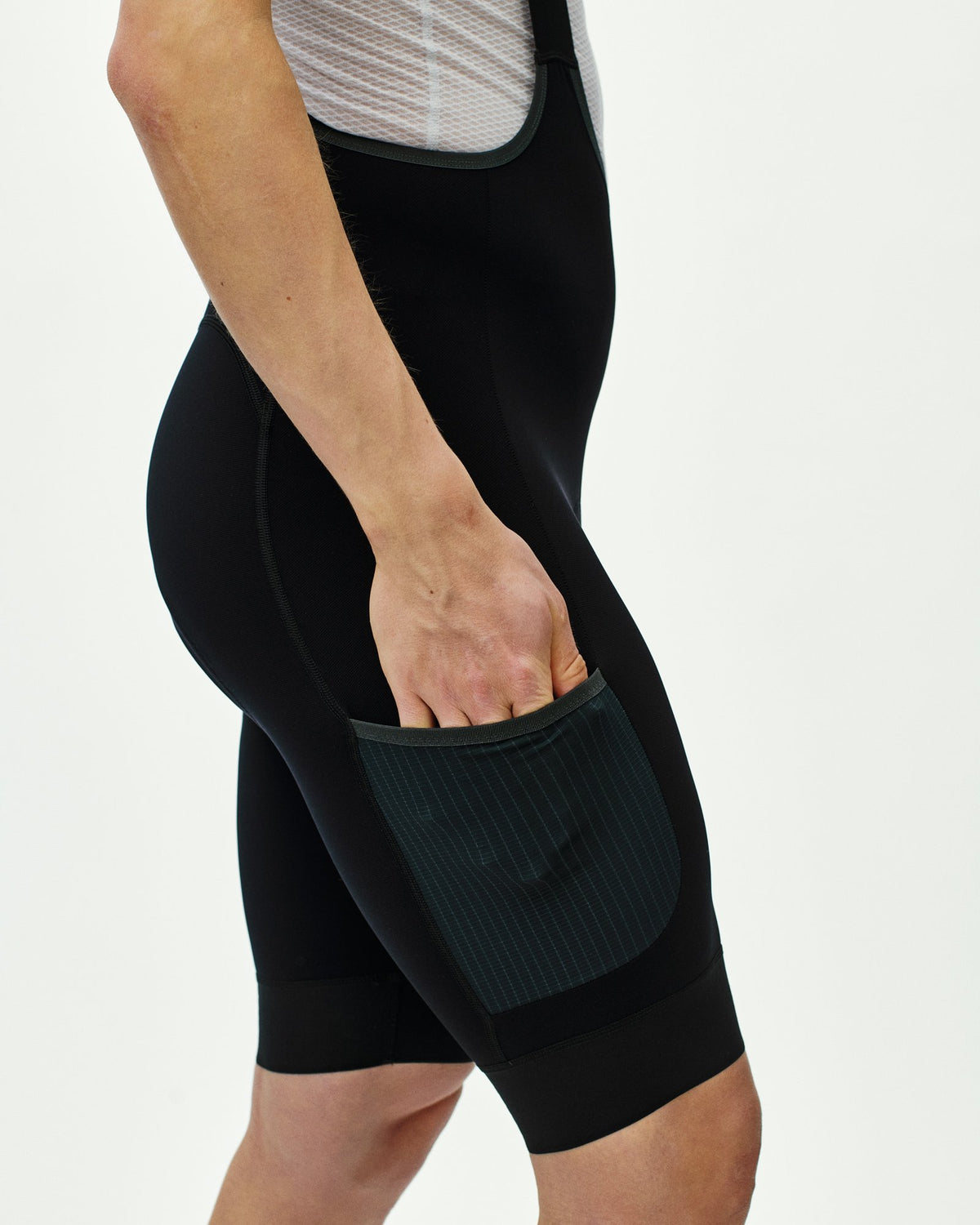 Culotte Pas Normal Studios Escapism Cargo en Black, detalle del tejido #Color_Black