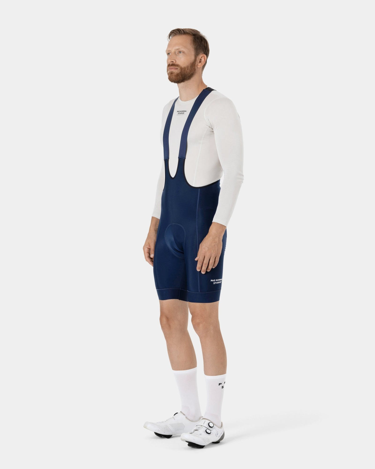 Culotte corto Pas Normal Studios Essential Thermal en Navy, llevado por el modelo, vista frontal #Color_Navy