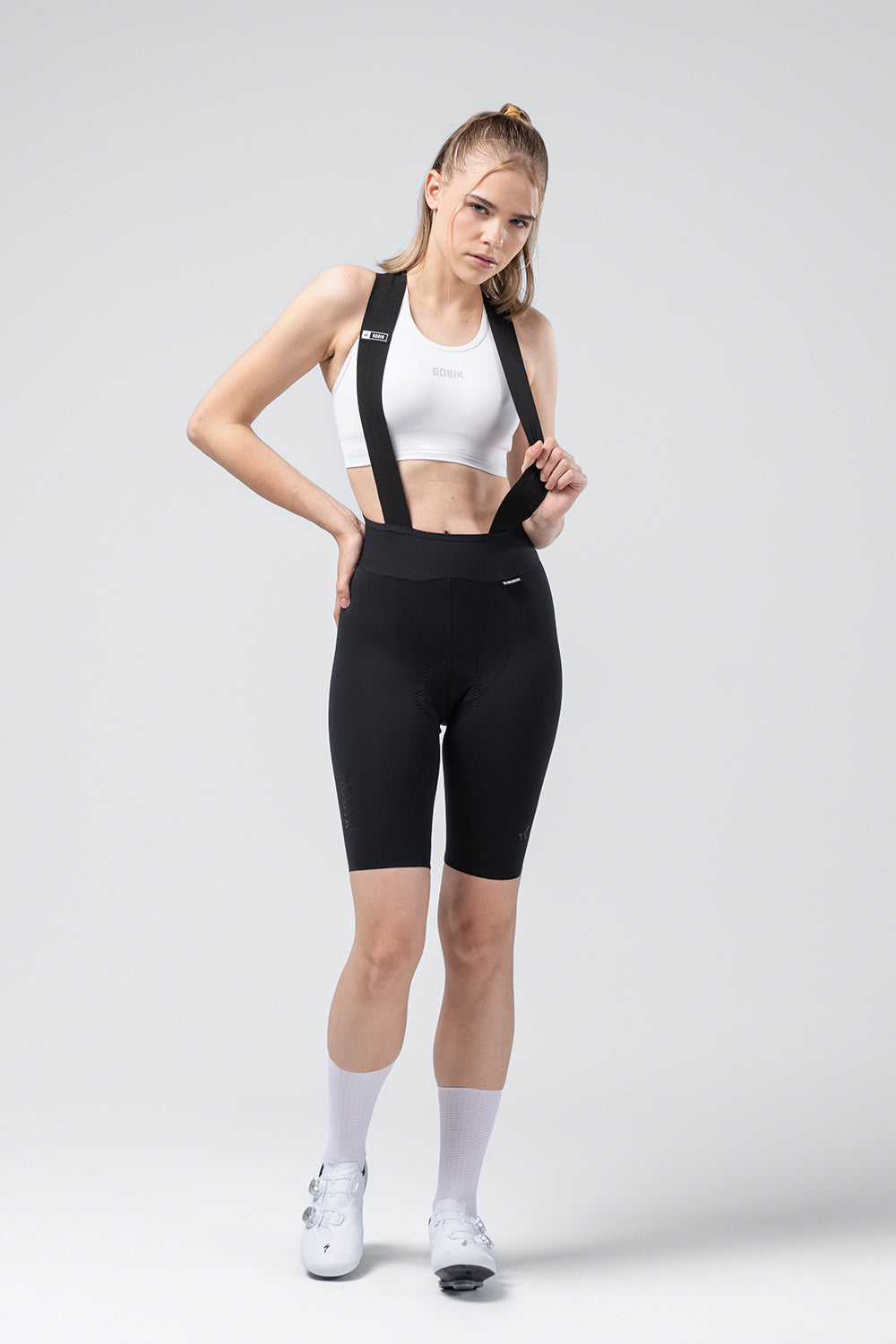 Culotte Corto Mujer Gobik X en Black, vista lateral sobre modelo #Color_Black