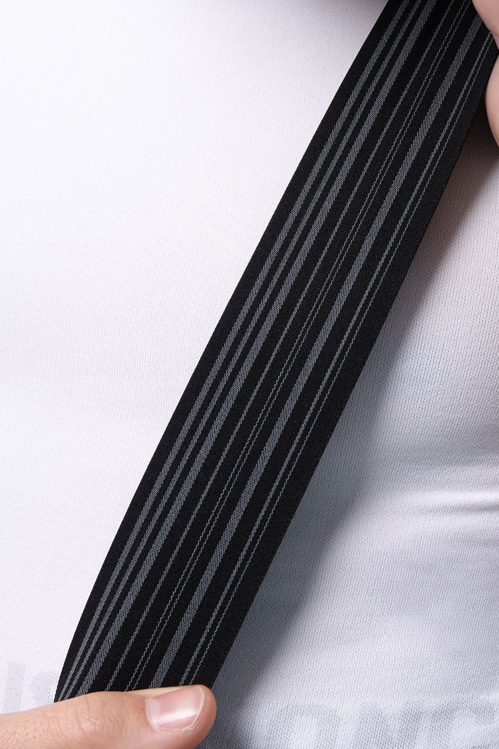Culotte Largo Gobik Absolute 7.0 en Ultrablue, detalle de las cintas de los hombros #Color_Ultrablue