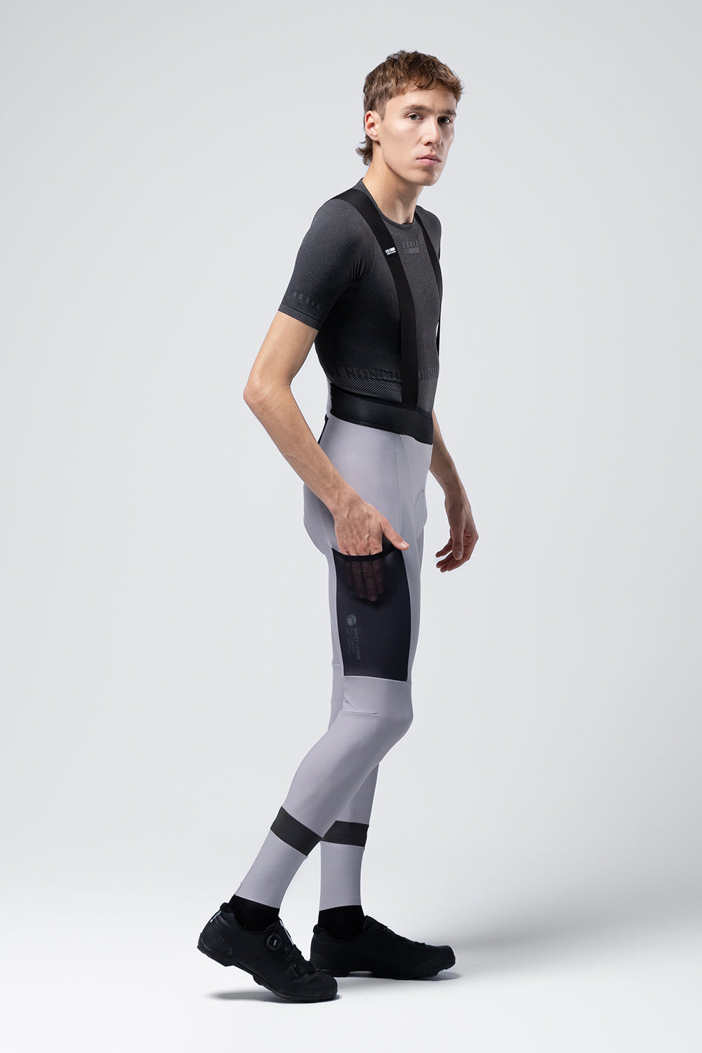 Culotte Largo Gobik Grit en Tapioca, vista lateral sobre modelo #Color_Tapioca