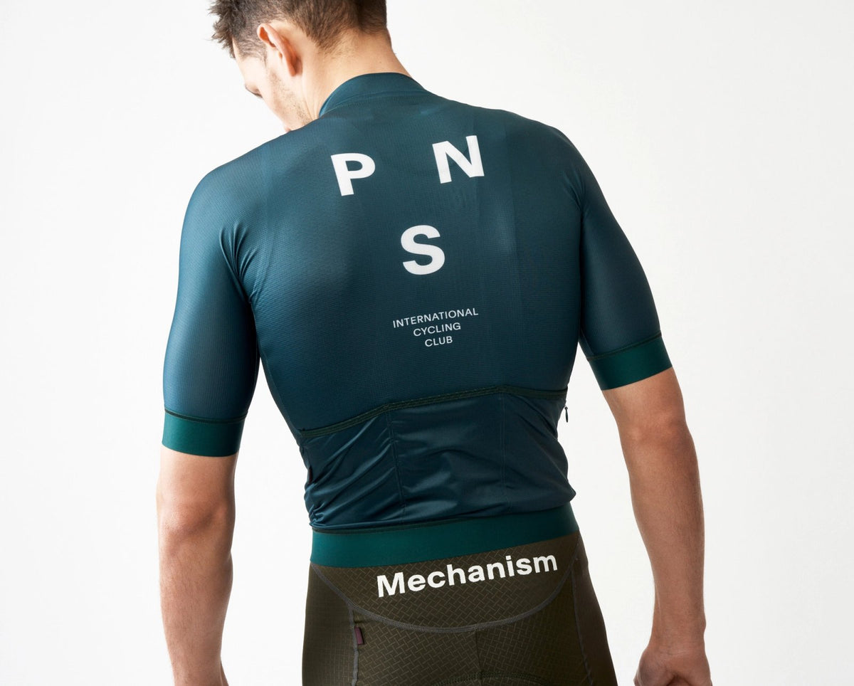 Maillot Corto Pas Normal Studios Mechanism en Petroleum, imagen de ambiente #Color_Petroleum
