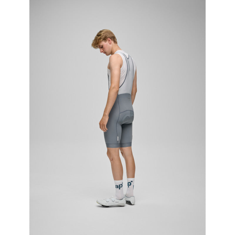 Culotte Corto Maap Training Bib 3.0 en Cobblestone, detalle lateral #Color_Cobblestone