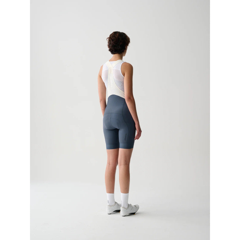 Culotte Corto Mujer Maap Team Bib Evo Cargo en Midnight, modelo, vista trasera #Color_Midnight
