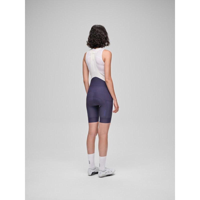 Culotte Corto Mujer Maap Team Bib Evo Cargo en Deep Navy, modelo, vista trasera #Color_Deep Navy