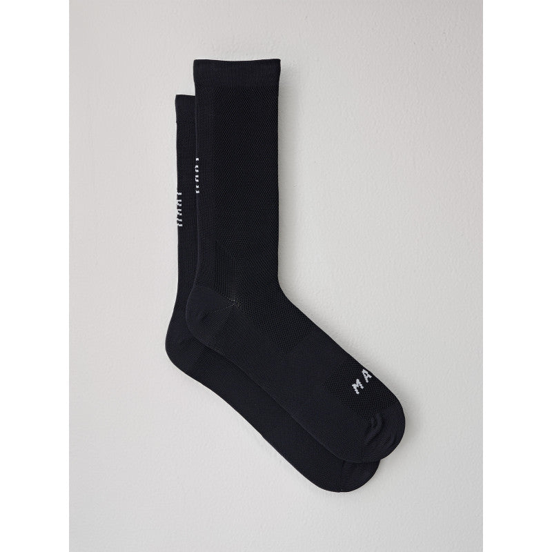 Calcetines Maap Division Mono Sock Long en Negro, producto, vista frontal #Color_Negro