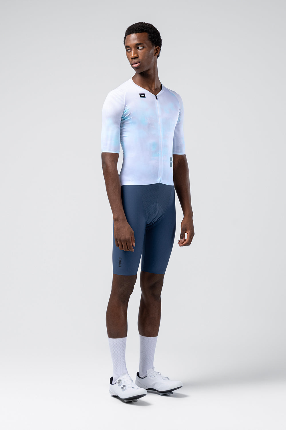 Maillot Gobik Reactive en Gossy, vista frontal sobre modelo #Color_Gossy